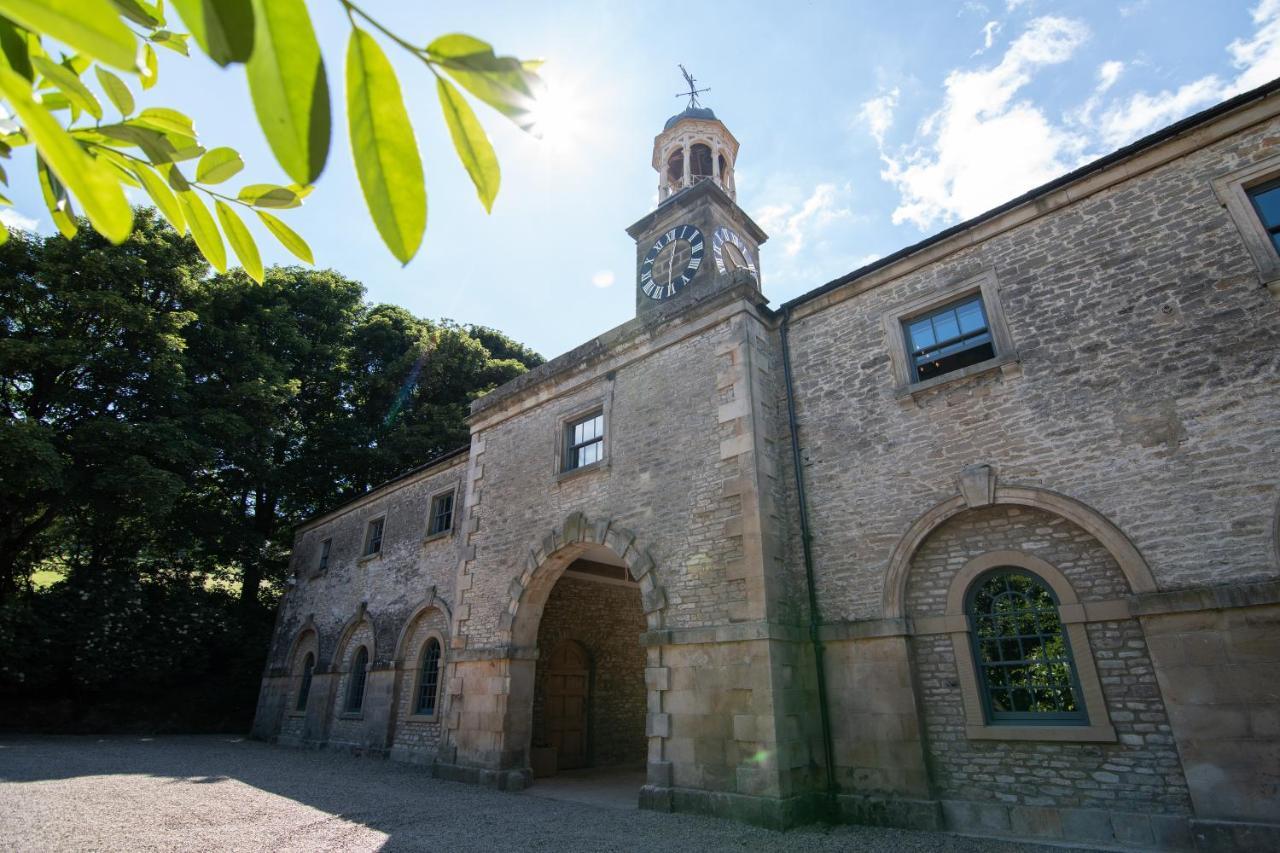 Stables Hotel 5*